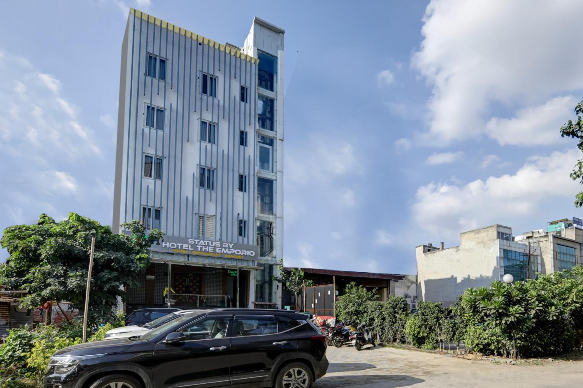 Status By Hotel The Emporio Ghaziabad Buitenkant foto