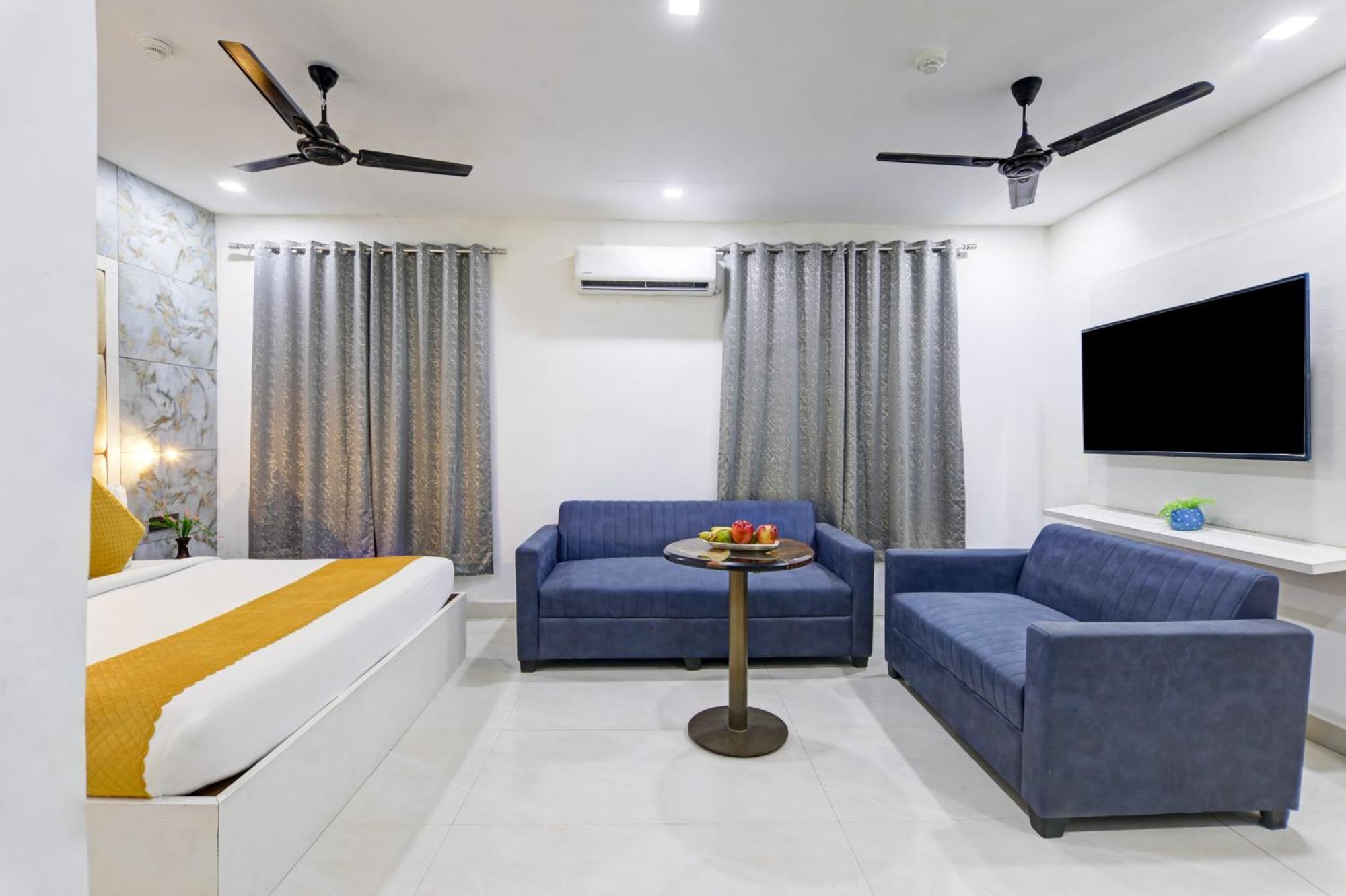 Status By Hotel The Emporio Ghaziabad Buitenkant foto